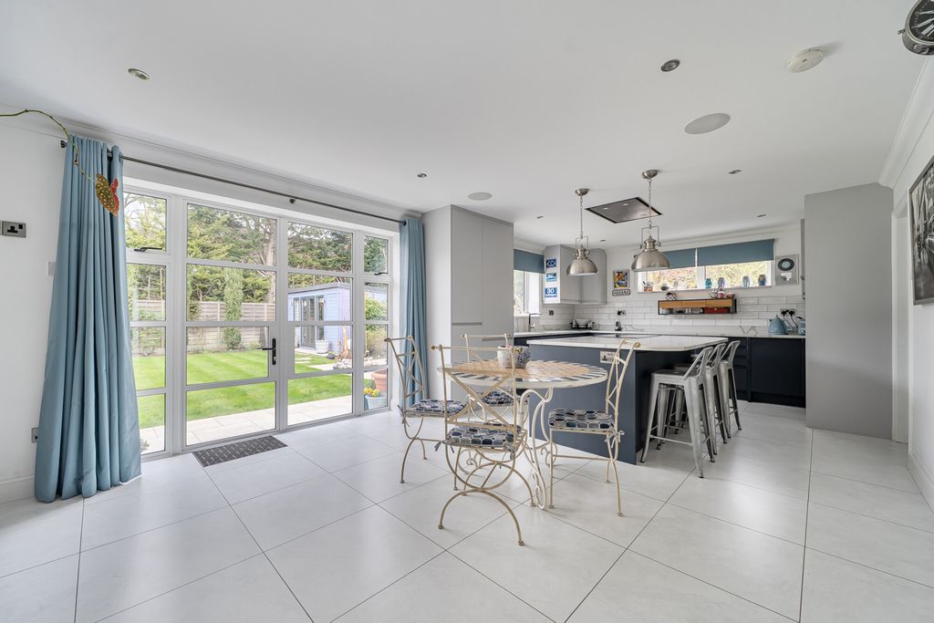 Property photo 3 of 39 1436334 (19).Jpg