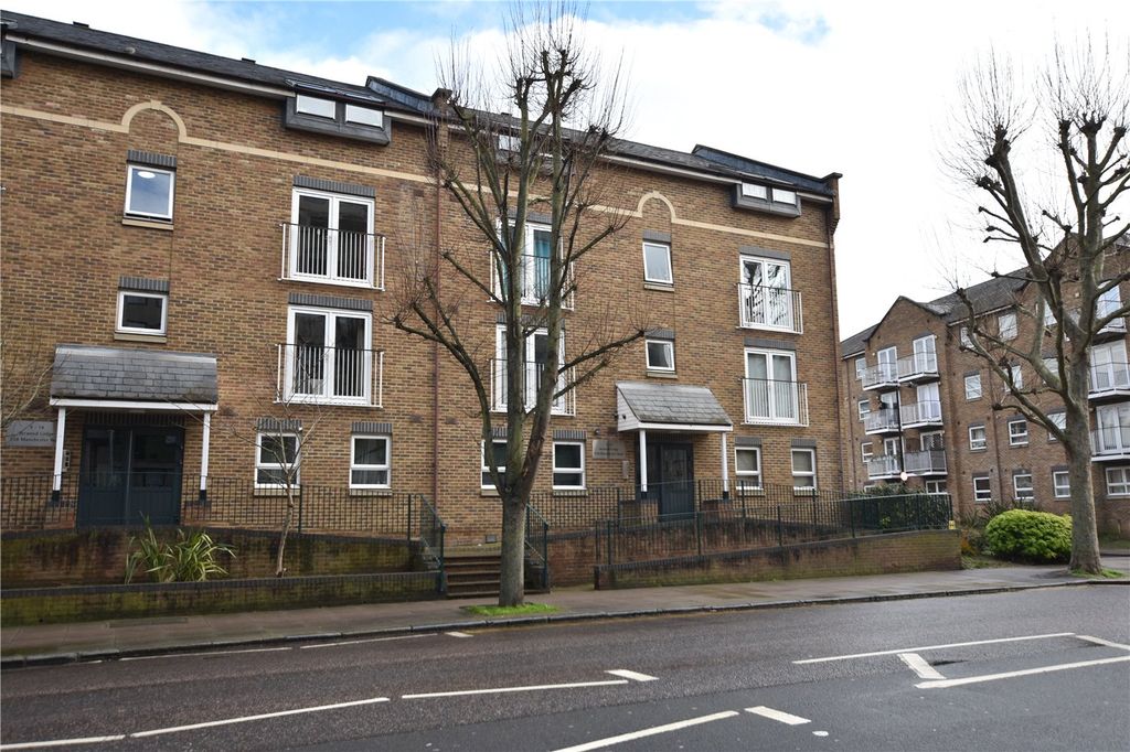 Property photo 1 of 8 Picture No. 18