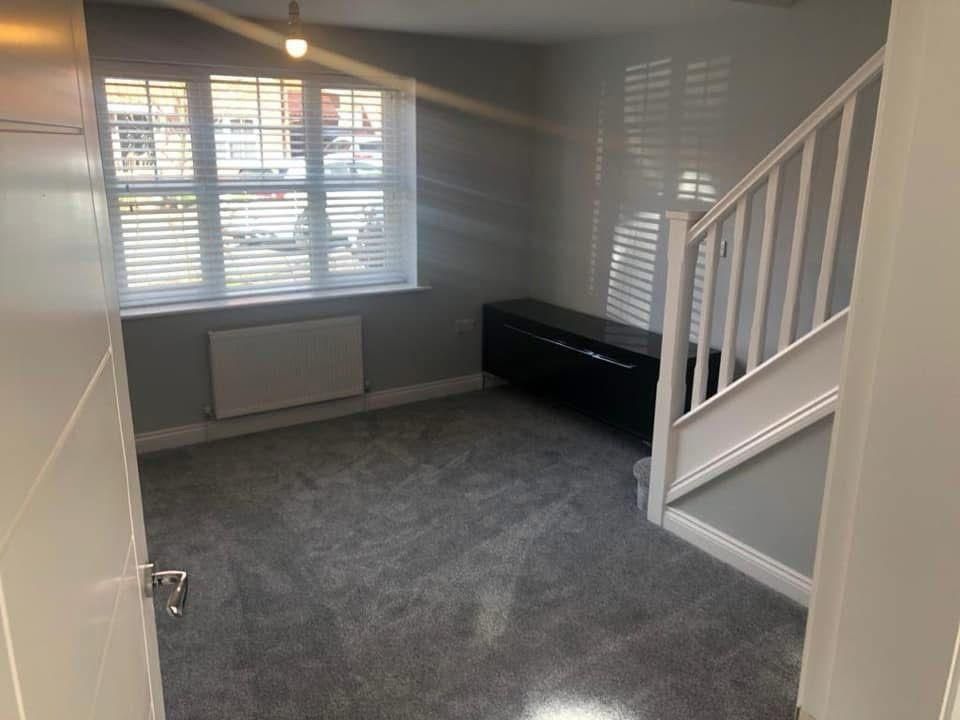 Property photo 2 of 14 Living Room