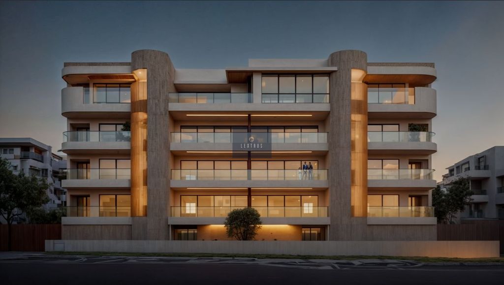 Property photo 1 of 3