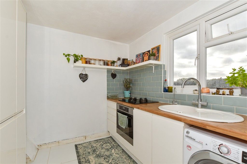 Property photo 1 of 9 Kitchen