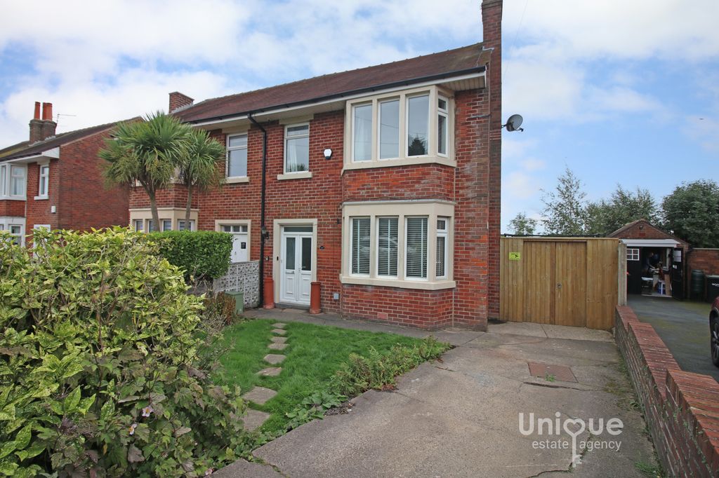 Property photo 1 of 24