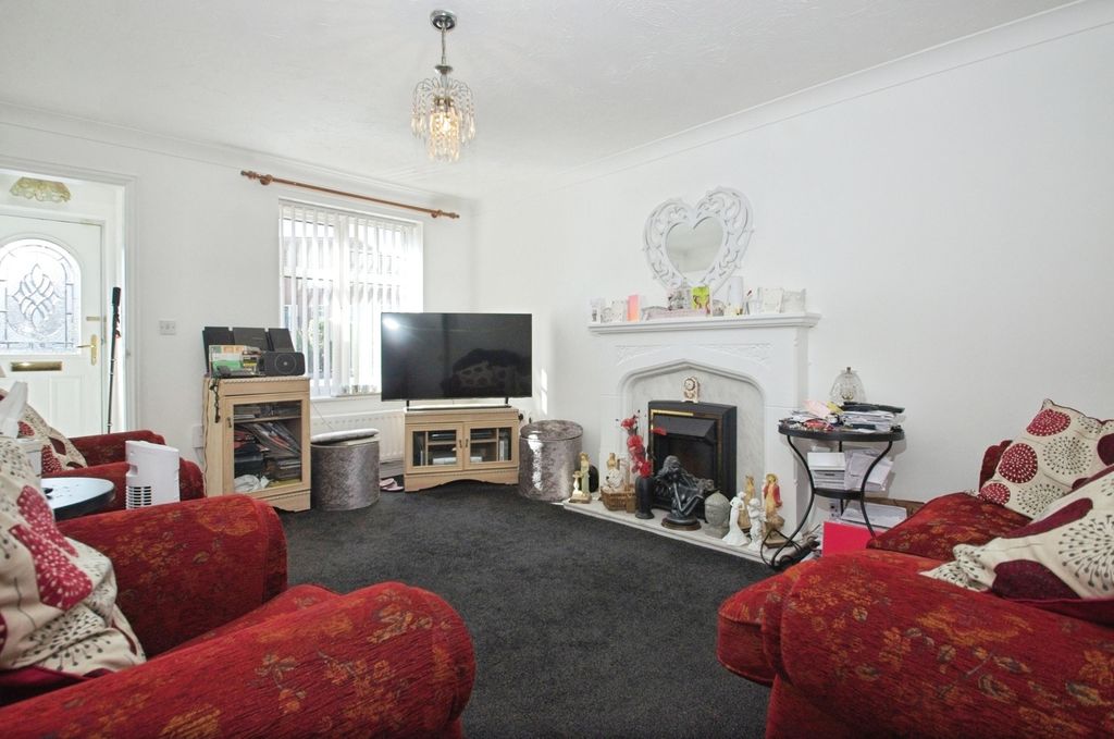 Property photo 3 of 18 Photo