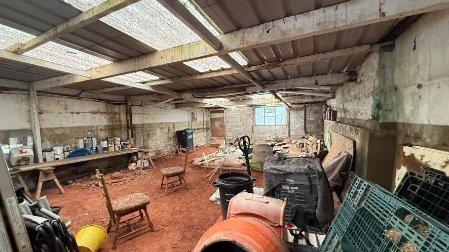 Property photo 3 of 8