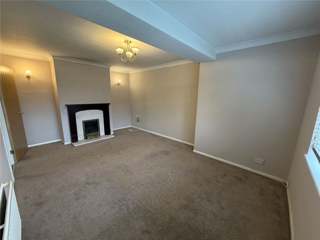 Property photo 2 of 10 Picture No. 05