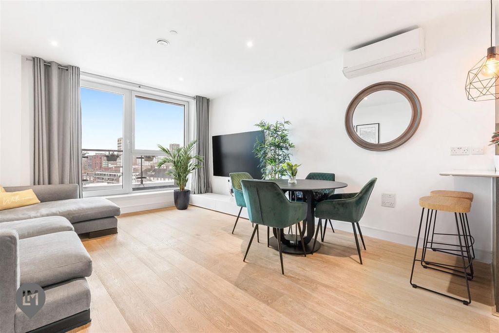 Property photo 1 of 10 Living/Dining/Kitchen