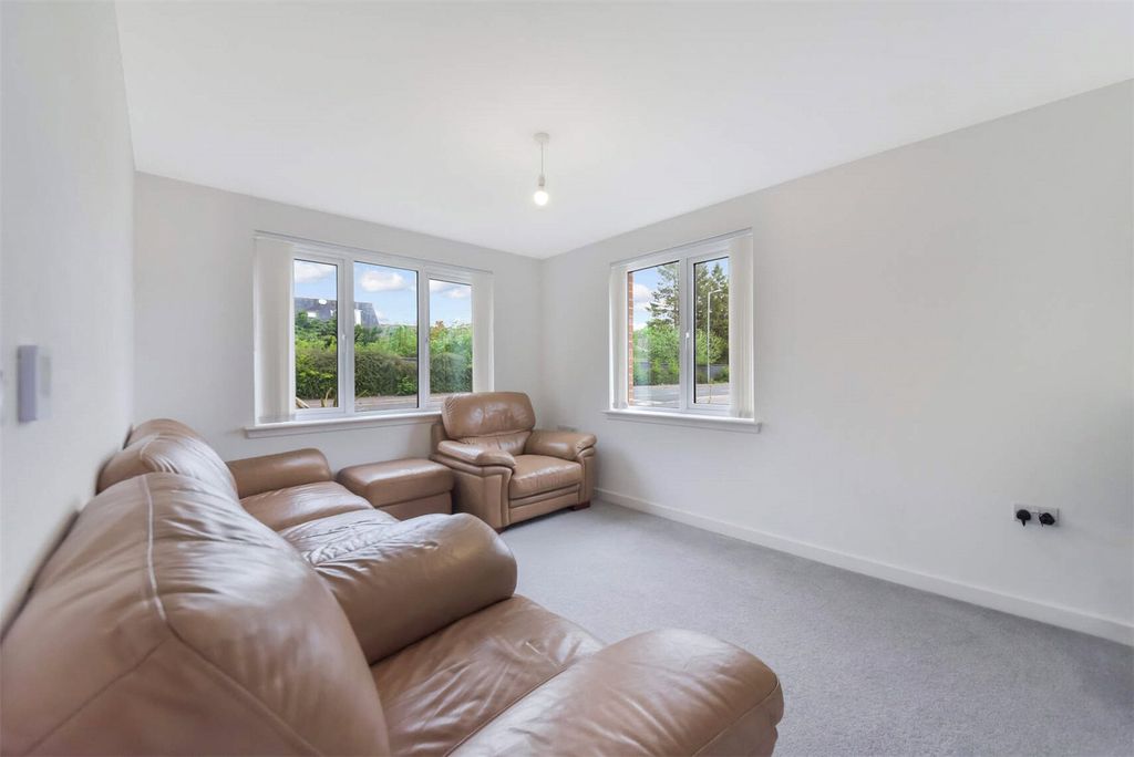 Property photo 2 of 20 Picture No. 06