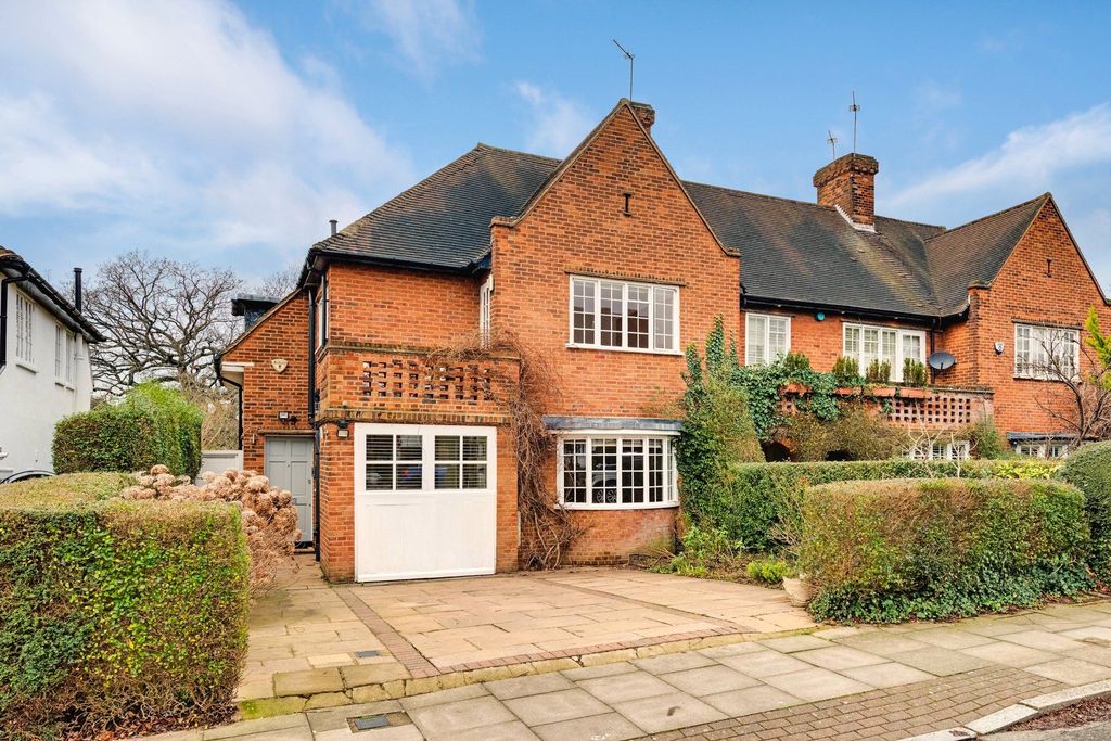 Property photo 1 of 15 Picture No. 14