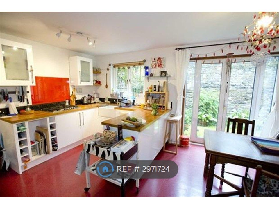 Property photo 1 of 15 Kitchen/Diner