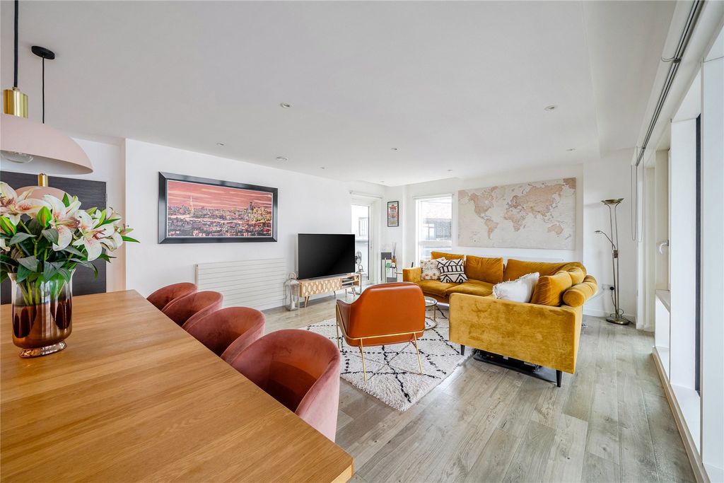 Property photo 1 of 38 Picture No. 64