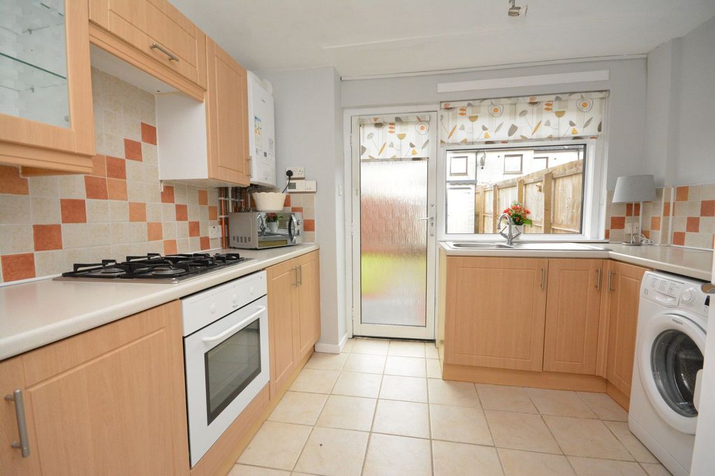 Property photo 3 of 13
