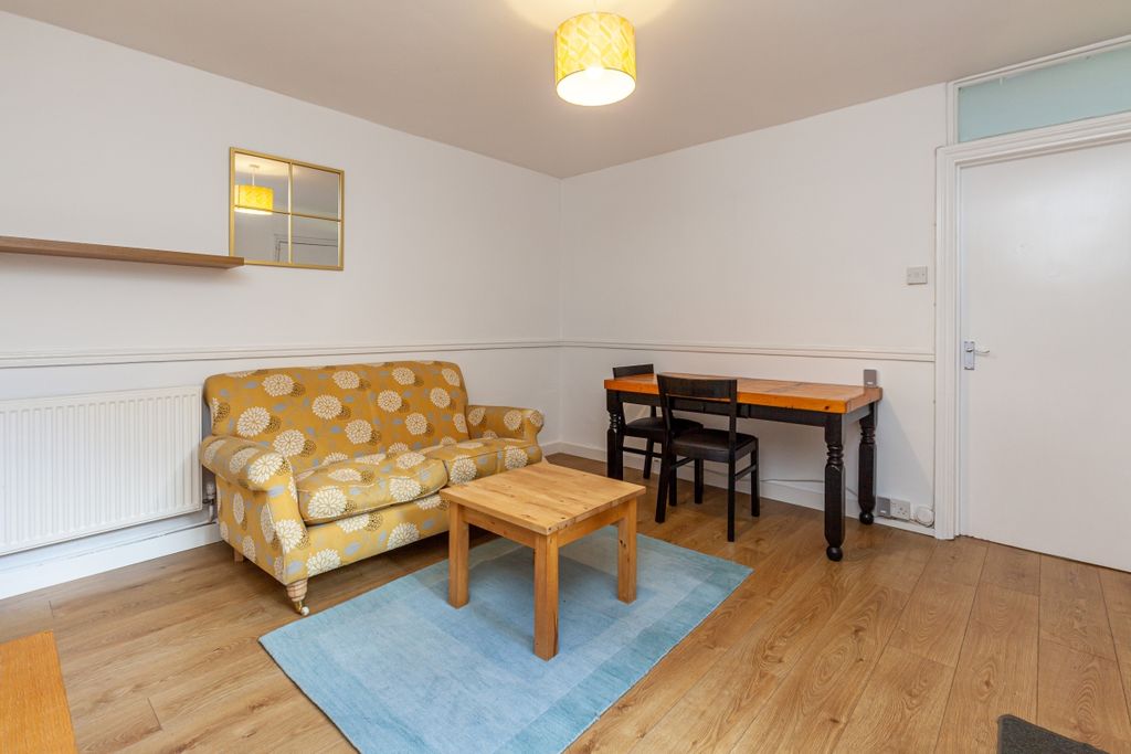 Property photo 2 of 7 175002