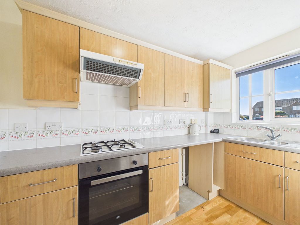 Property photo 2 of 8