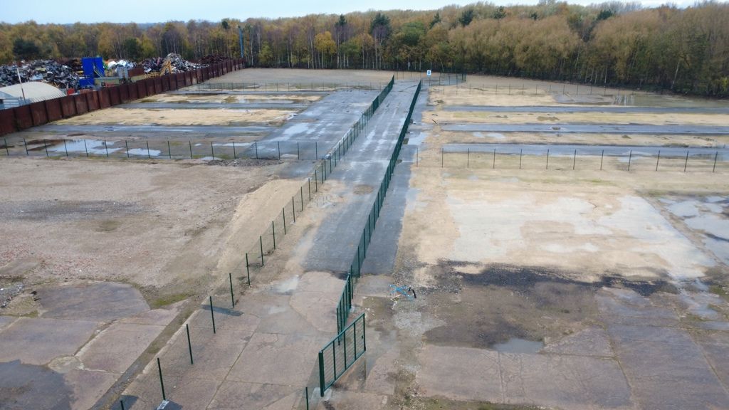 Property photo 2 of 6 Photo 6