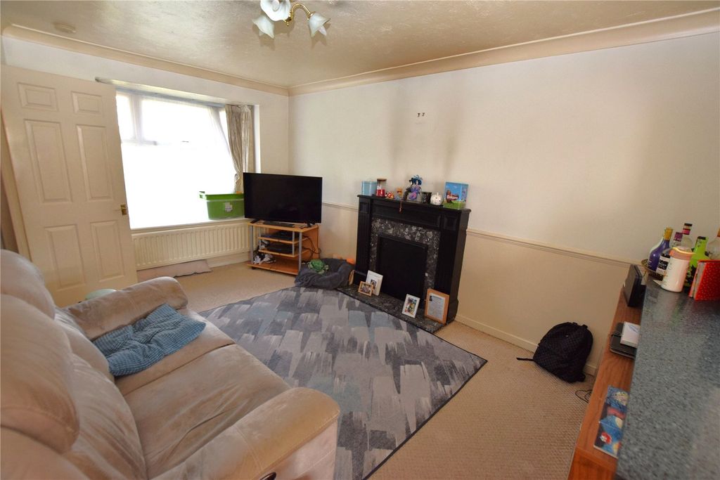 Property photo 2 of 8 Picture No. 06