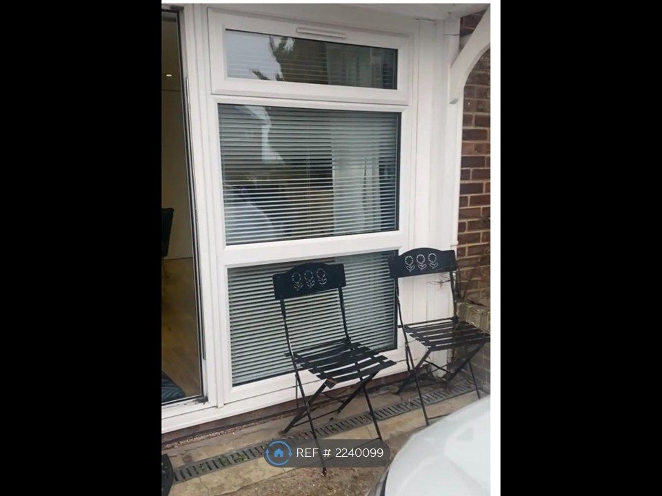 Property photo 2 of 29