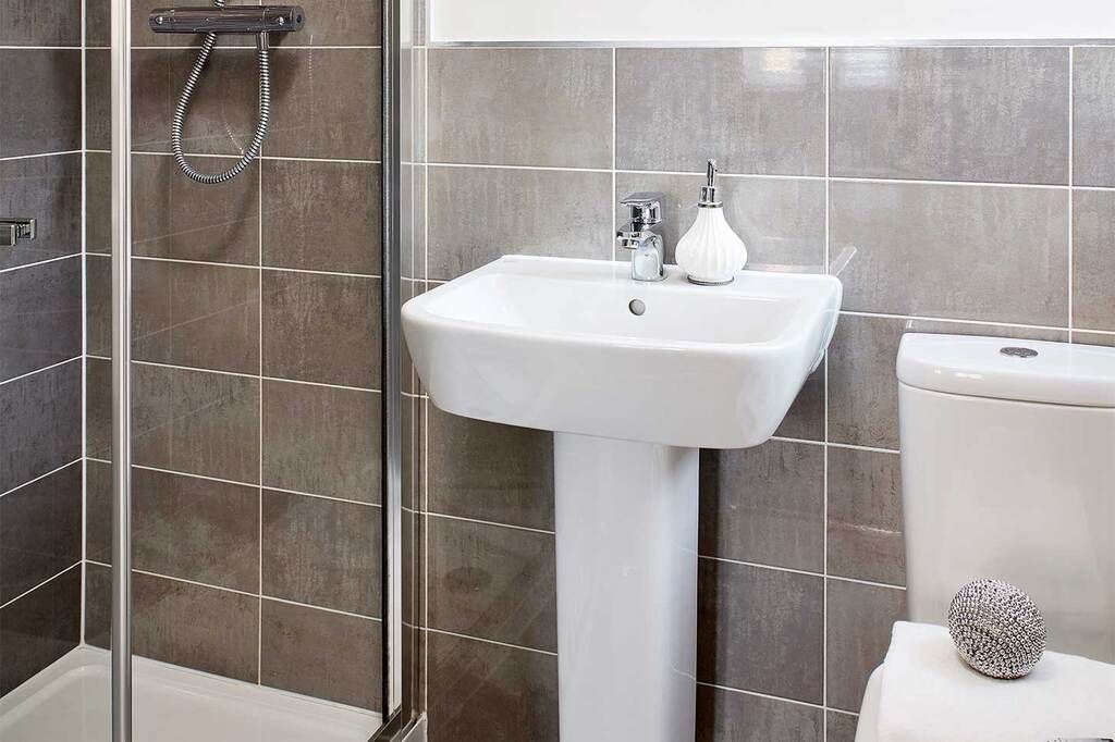 Property photo 3 of 7 Typical Bathroom