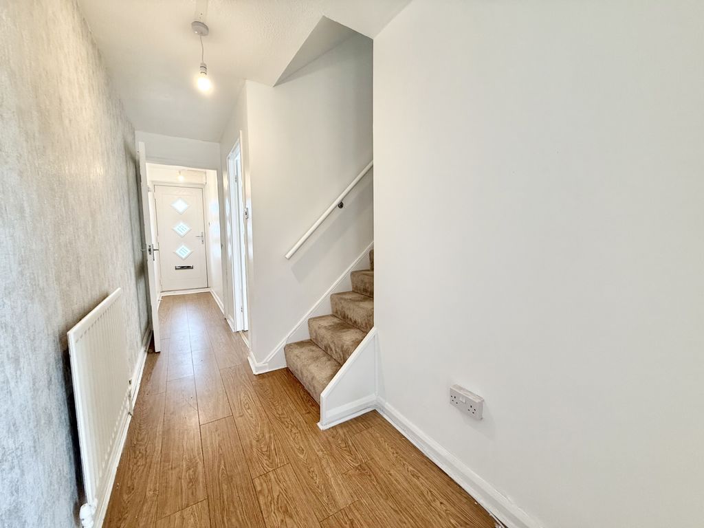 Property photo 2 of 18 Img_2292