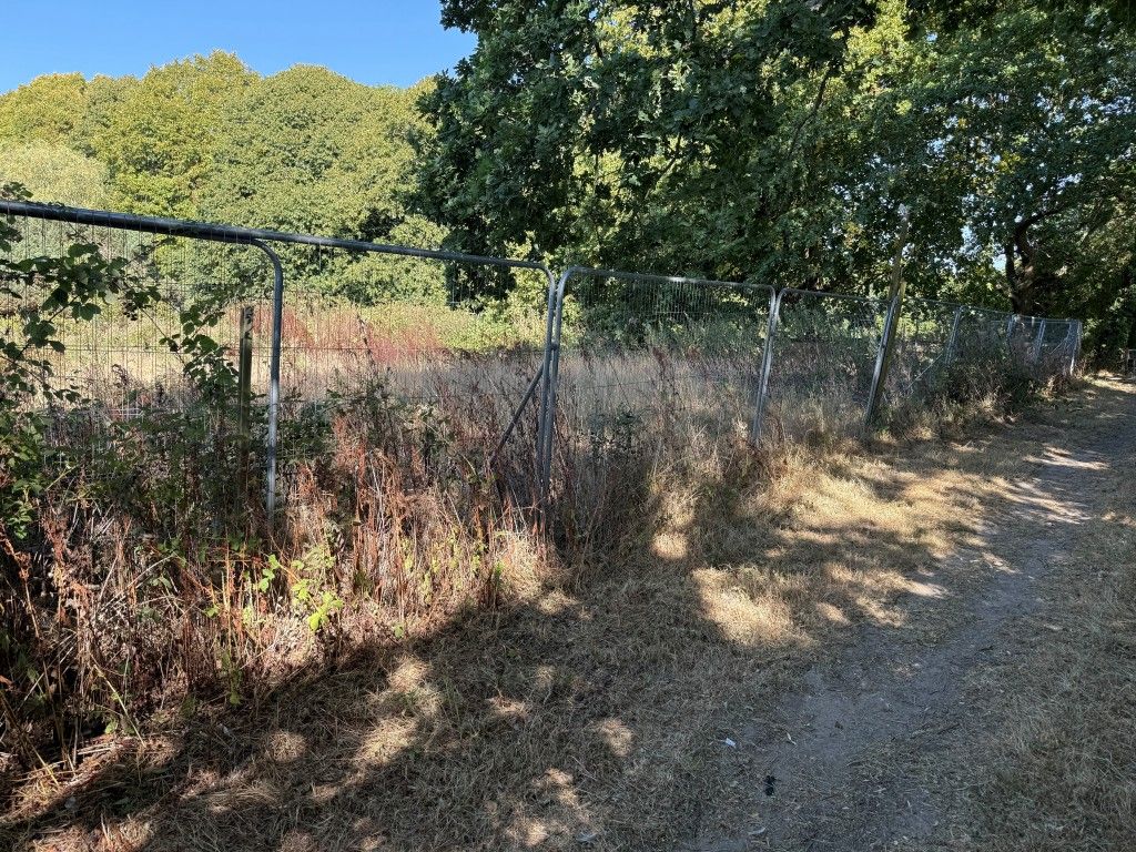 Property photo 3 of 13 Buttsfield Lane Boundary