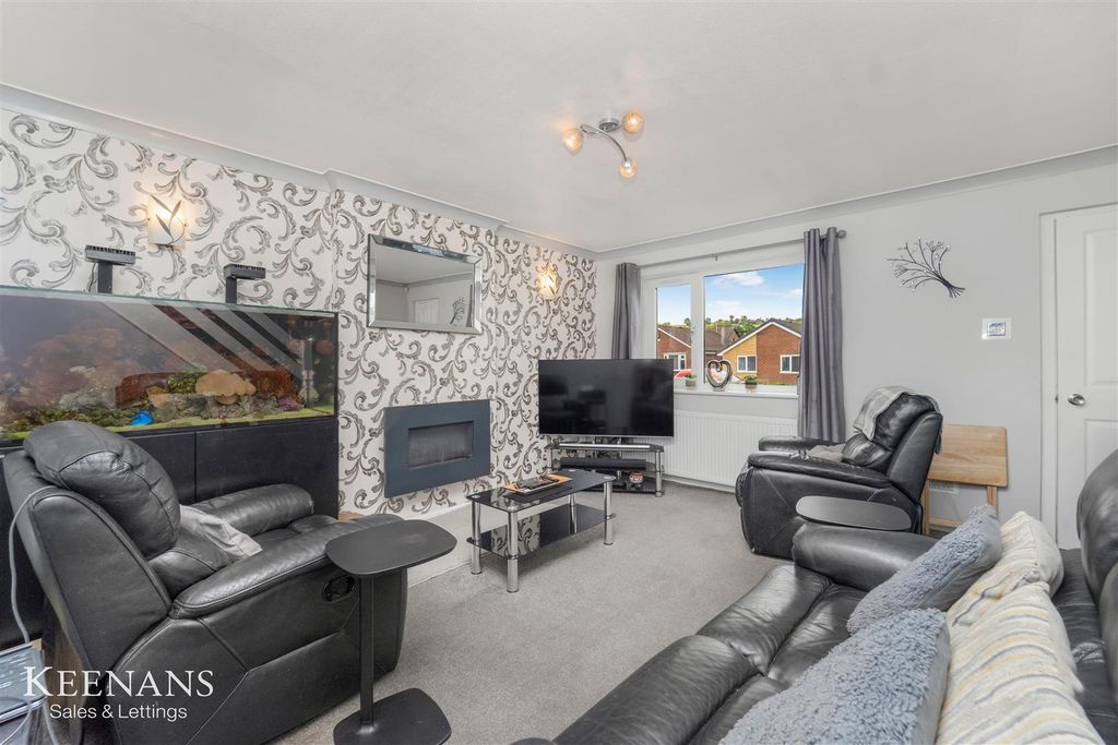 Property photo 3 of 26 3.Jpg