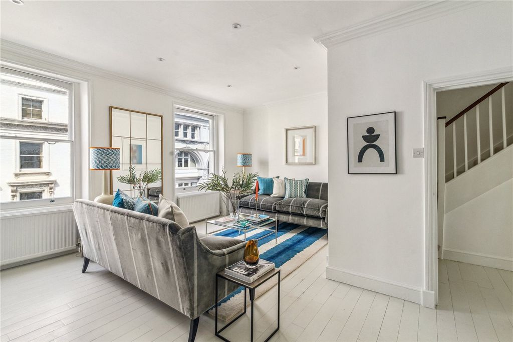 Property photo 2 of 11 Picture No. 12