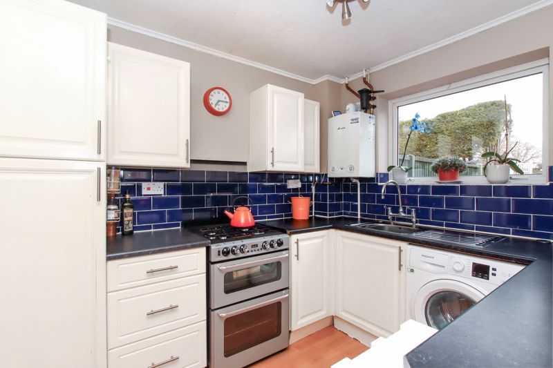 Property photo 2 of 14 Photo 5