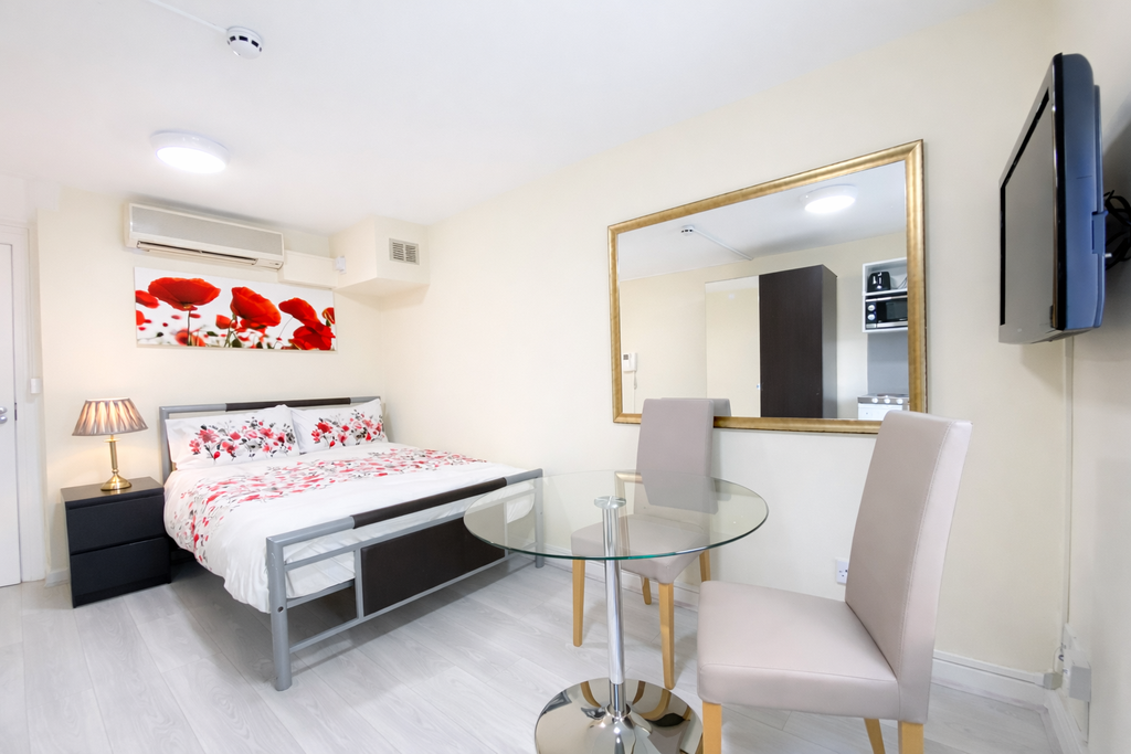 Property photo 3 of 7