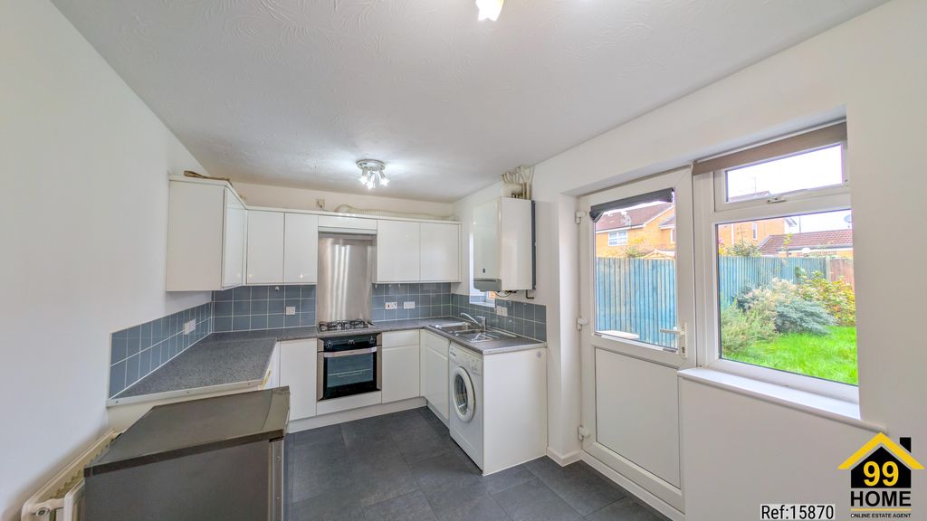 Property photo 3 of 15 Photo 2