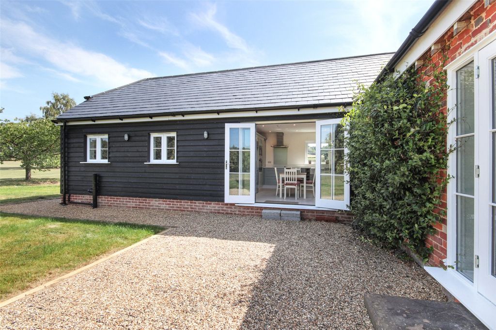 Property photo 2 of 20 The Pottery