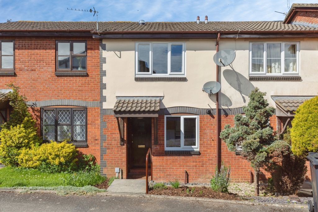 Property photo 1 of 18