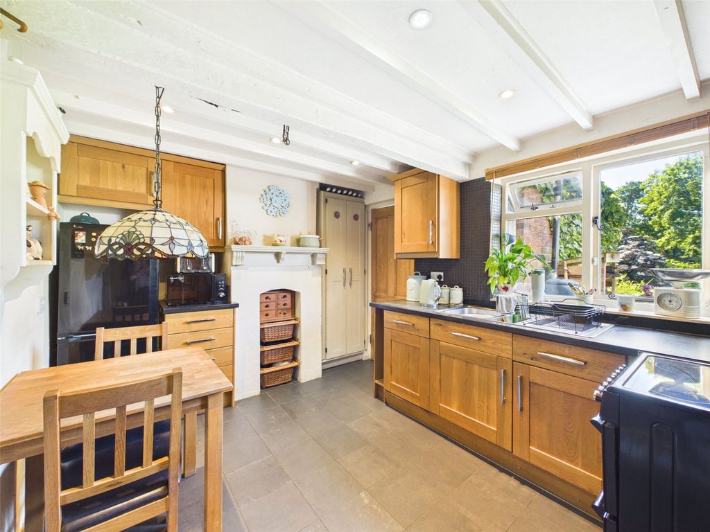 Property photo 3 of 21 Picture No. 17