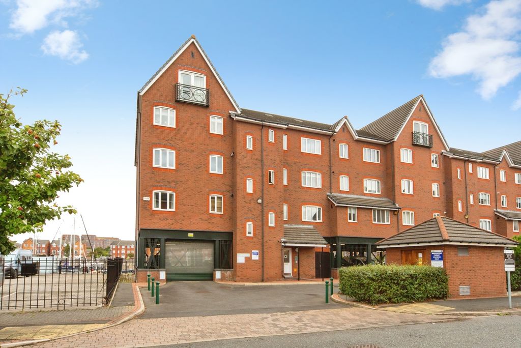 Property photo 1 of 14 Pbox-Img.Jpg
