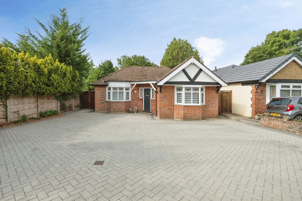 Property photo 1 of 20