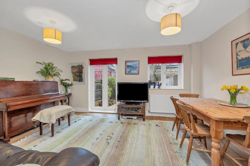 Property photo 3 of 19 Sitting Room