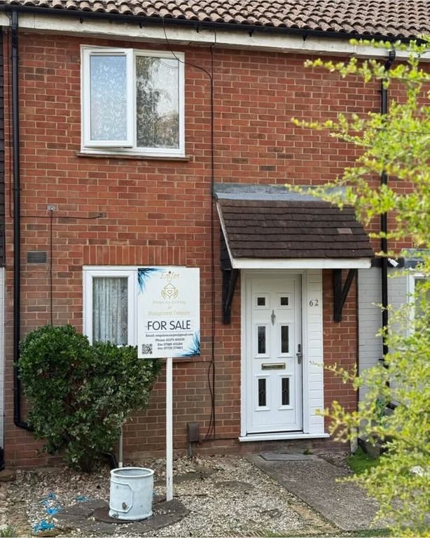 Property photo 1 of 13 Fraser Close