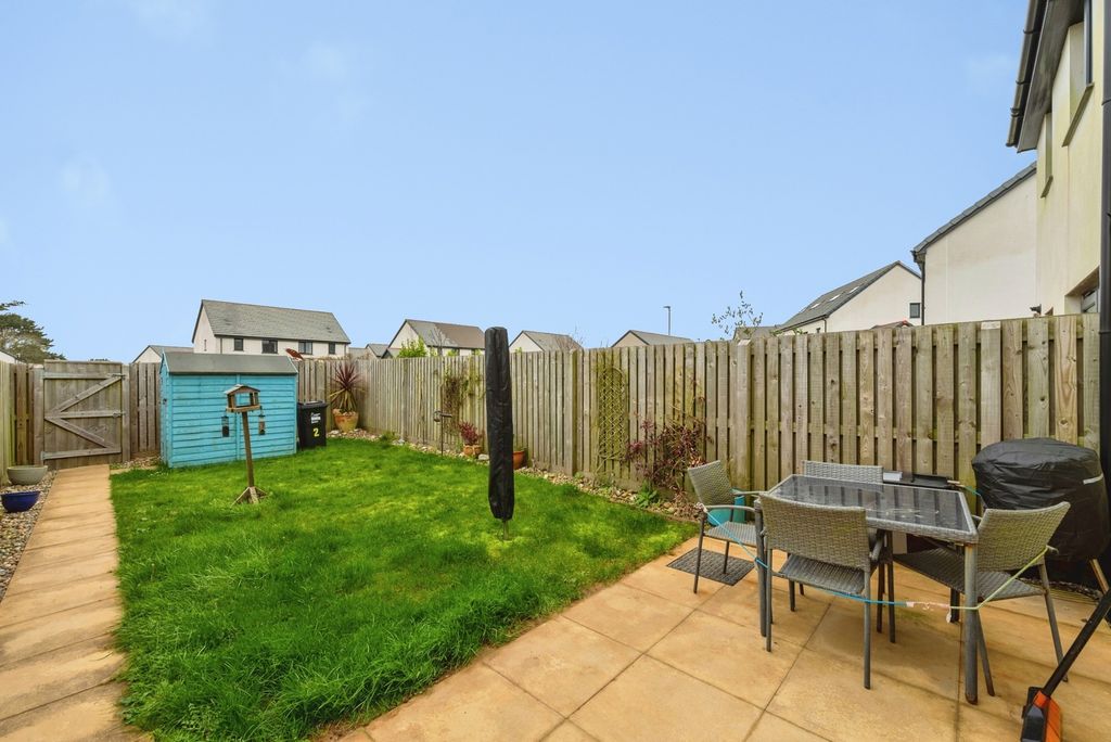 Property photo 3 of 19 Pbox-Img.Jpg