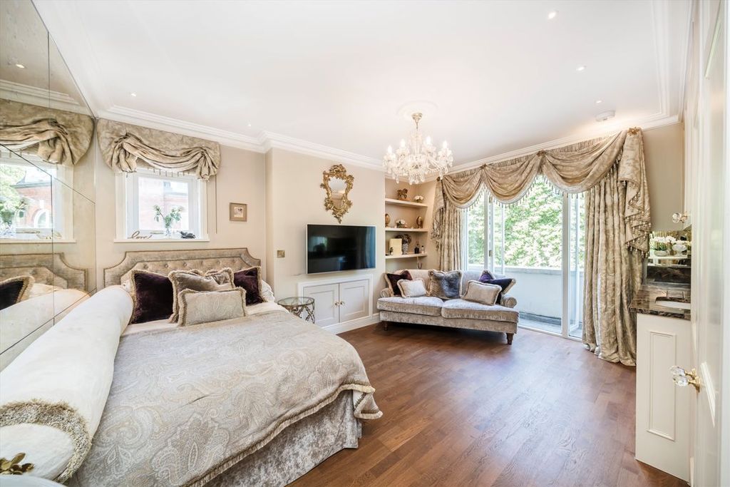 Property photo 1 of 5
