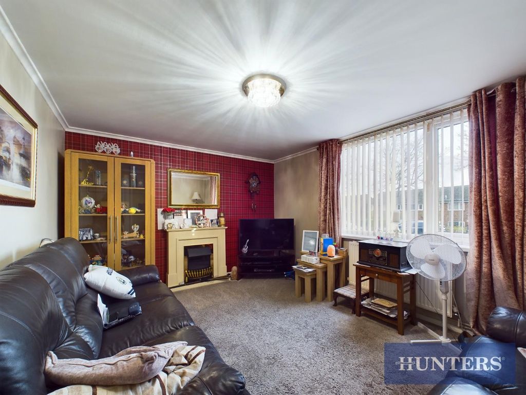 Property photo 2 of 13 Cam03696G0-Pr0373-Still009.Jpg