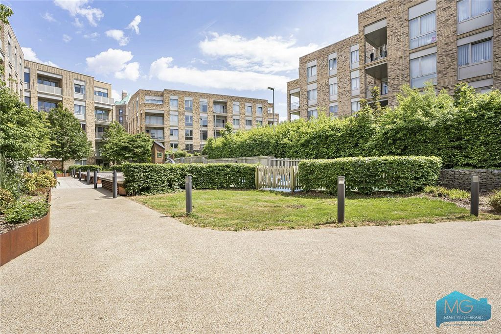 Property photo 1 of 17 Picture No. 13