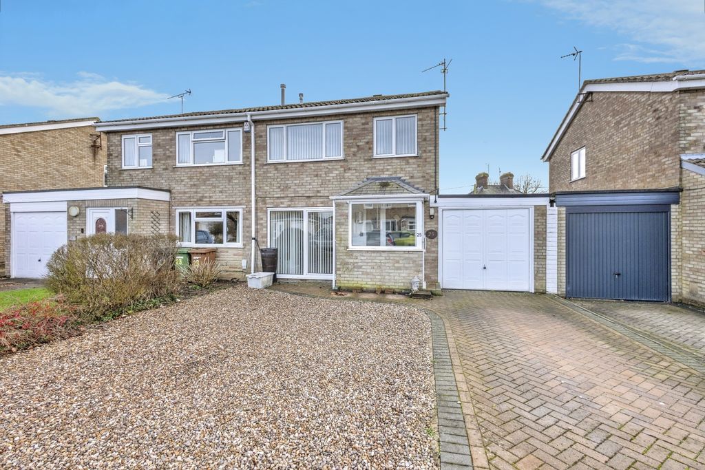 Property photo 1 of 18 Pbox-Img.Jpg