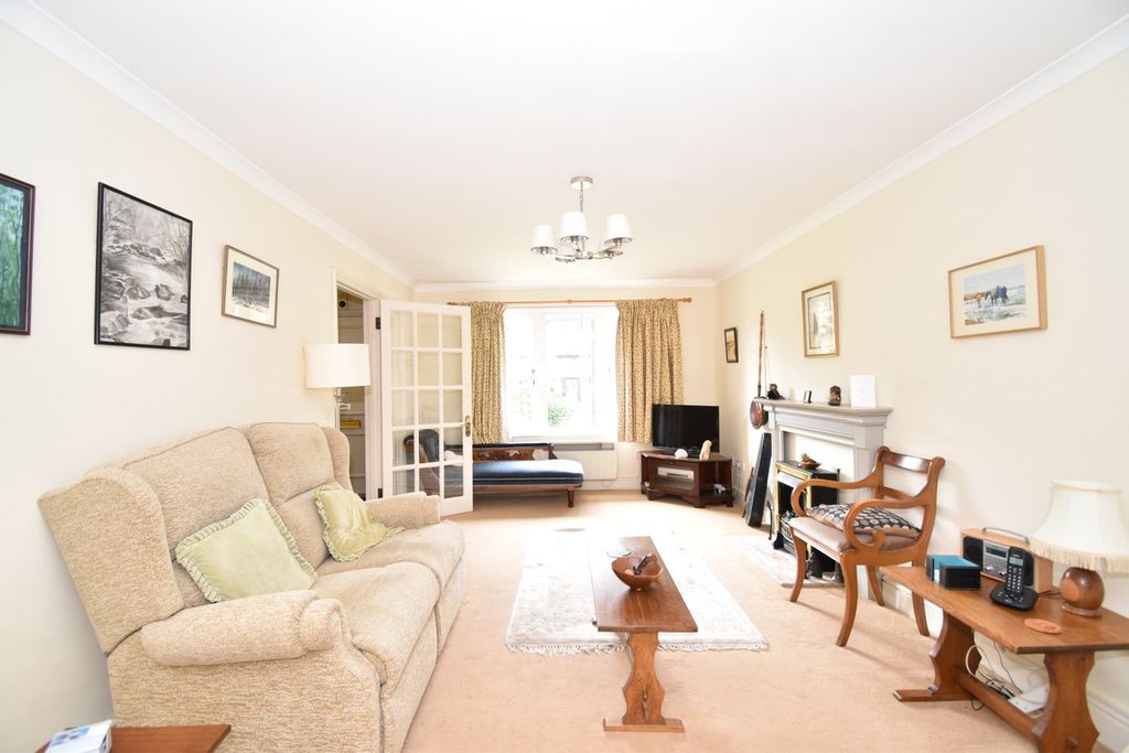 Property photo 3 of 17