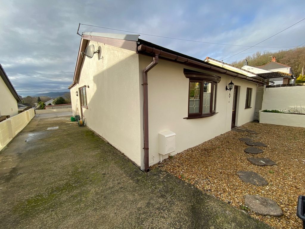 Property photo 2 of 12 Not Specified