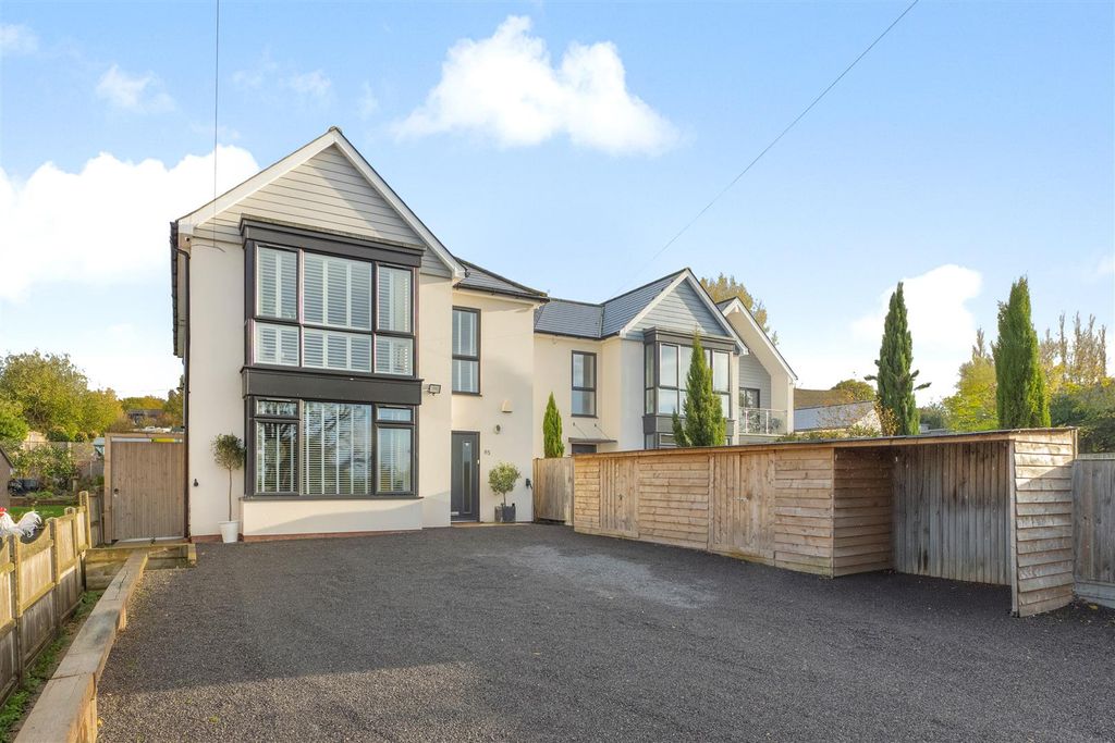 Property photo 1 of 25 Dargate Road, Yorkletts, Whitstable