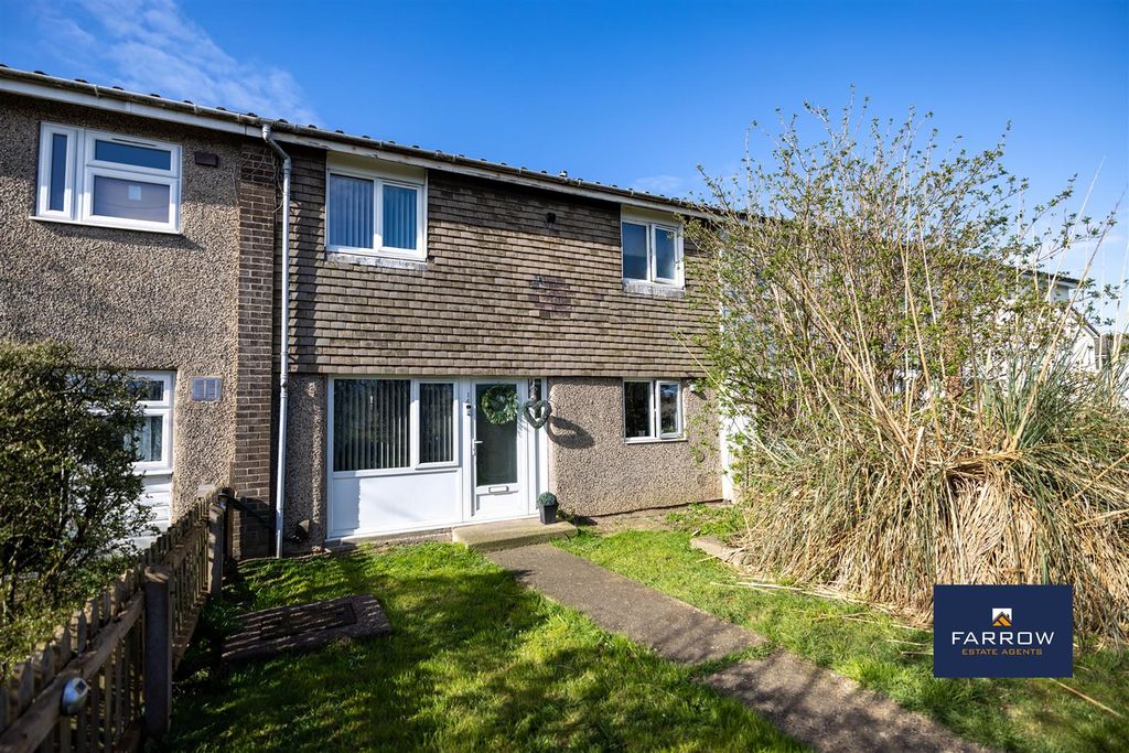 Property photo 1 of 22 Front