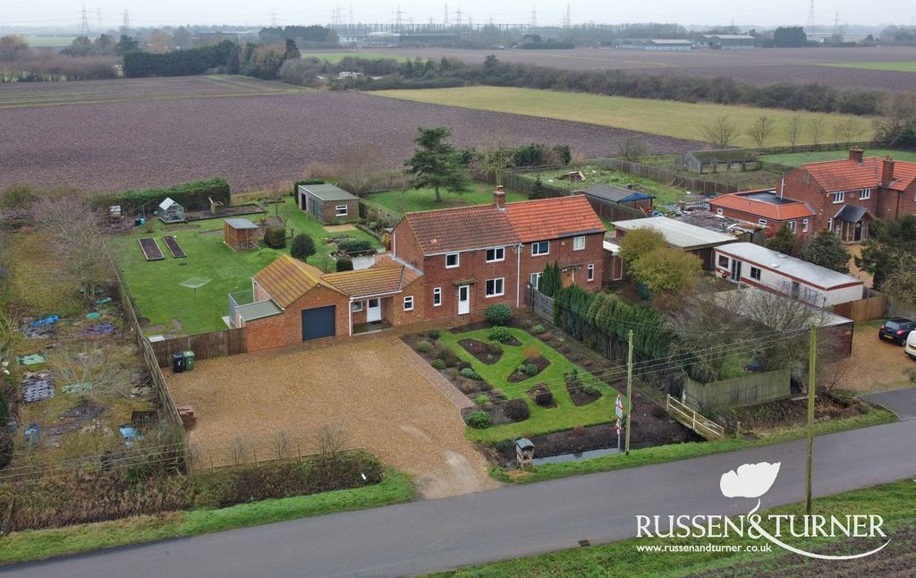 Property photo 1 of 23