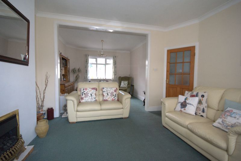 Property photo 3 of 11 Photo 3