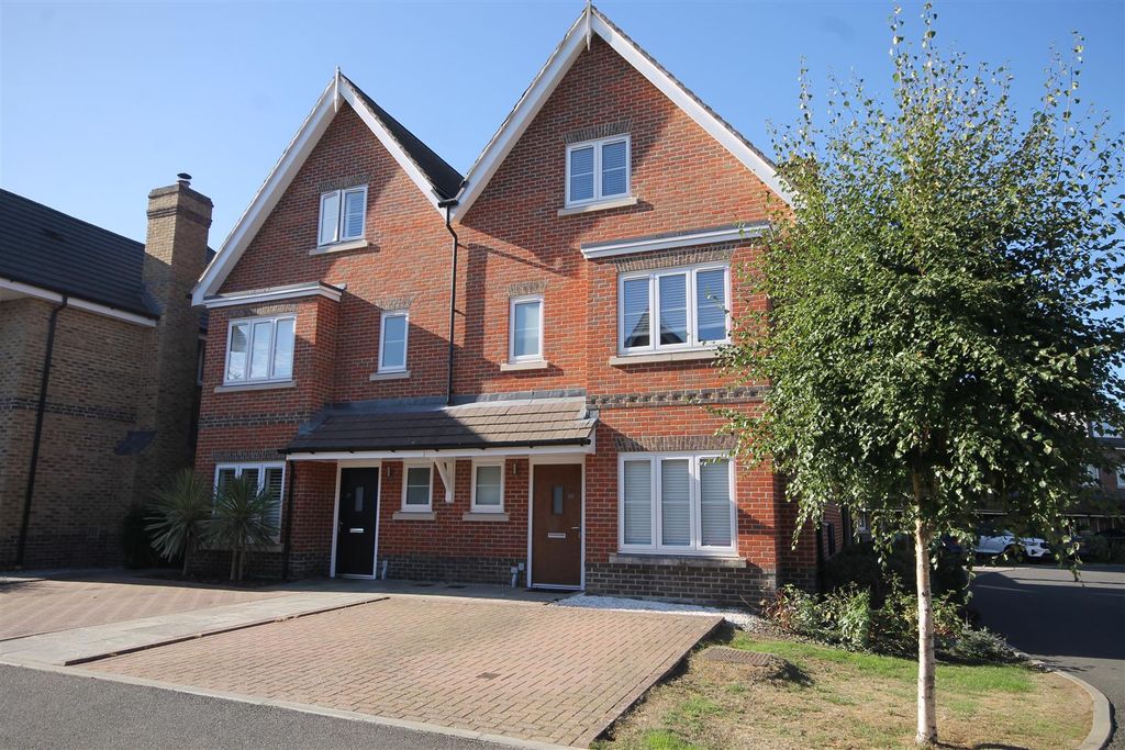 Property photo 1 of 11 Img_1949.Jpg