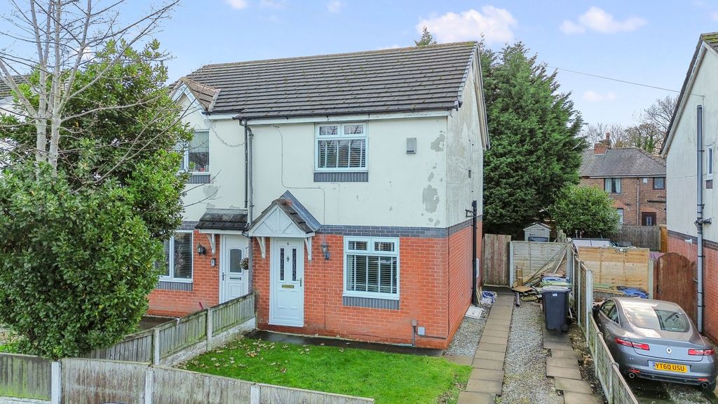 Property photo 1 of 13