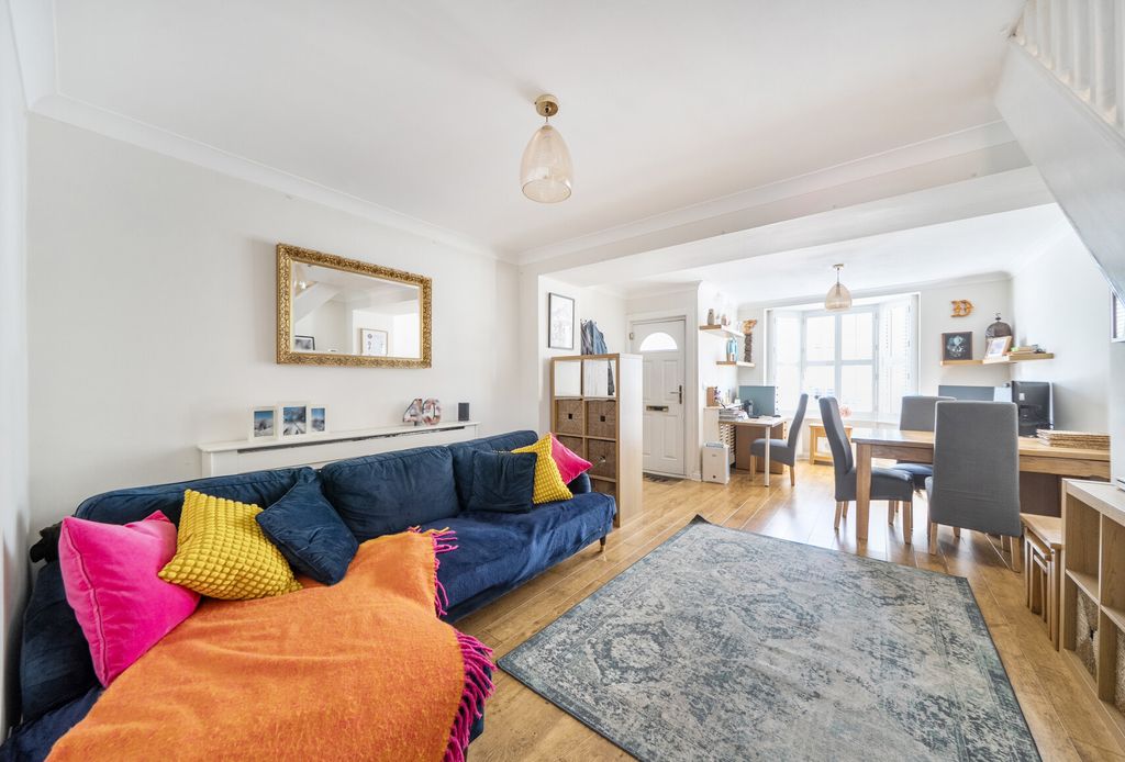 Property photo 1 of 10 1462745-10-6A1714...