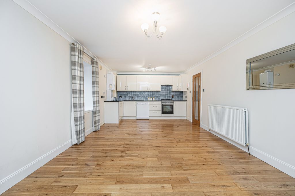 Property photo 2 of 20 Property Image 2